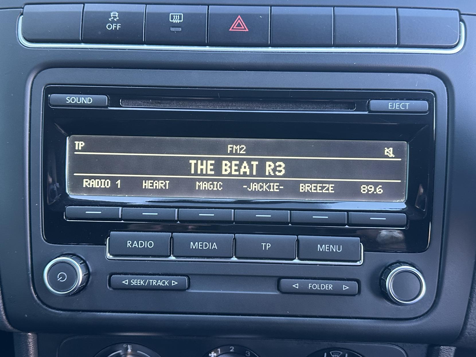 VOLKSWAGEN POLO 1.4 MATCH HATCHBACK 5DR PETROL DSG EURO 5 85 PS 6,350 148.66... image 58