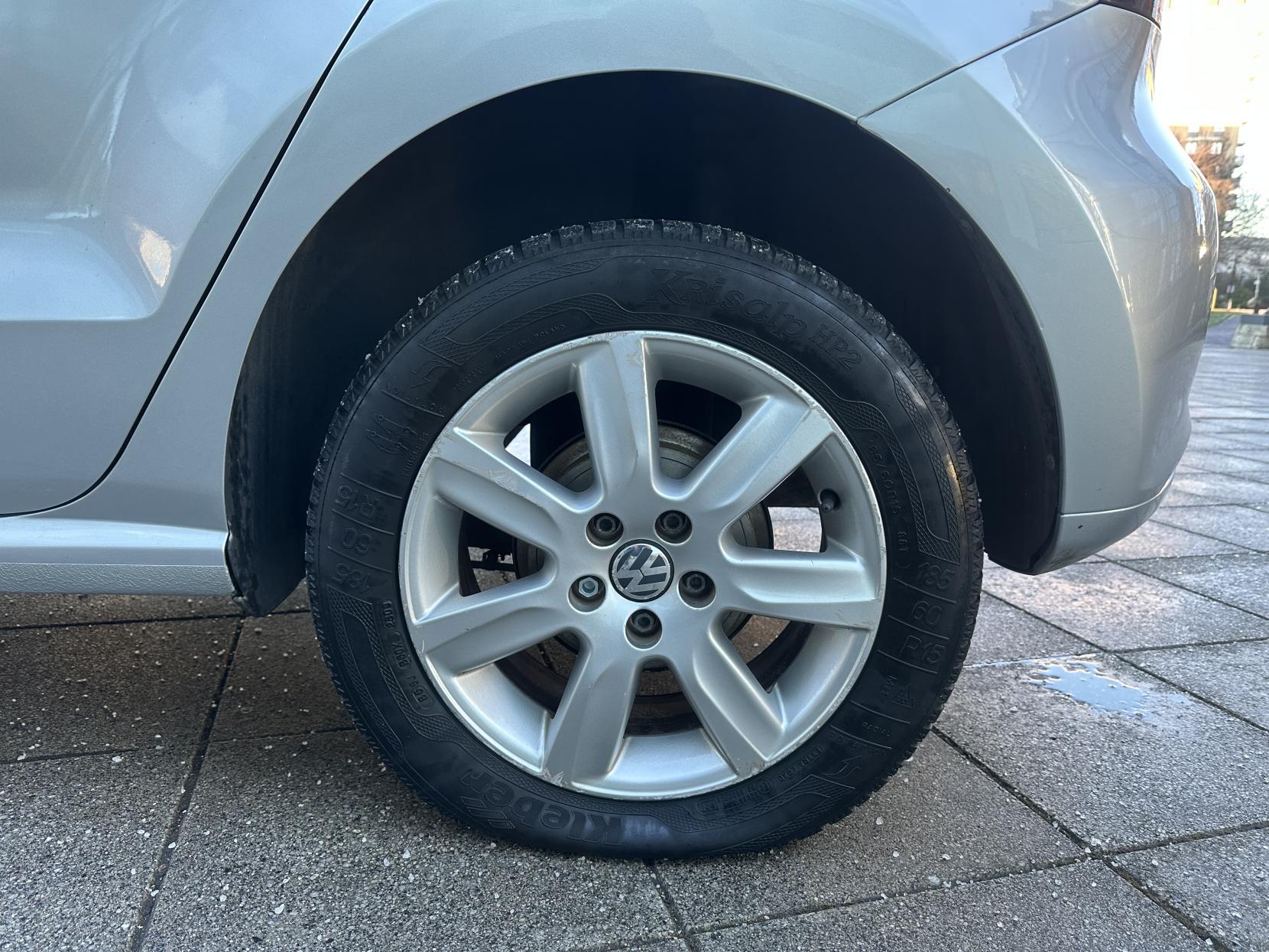 VOLKSWAGEN POLO 1.4 MATCH HATCHBACK 5DR PETROL DSG EURO 5 85 PS 6,350 148.66... image 39