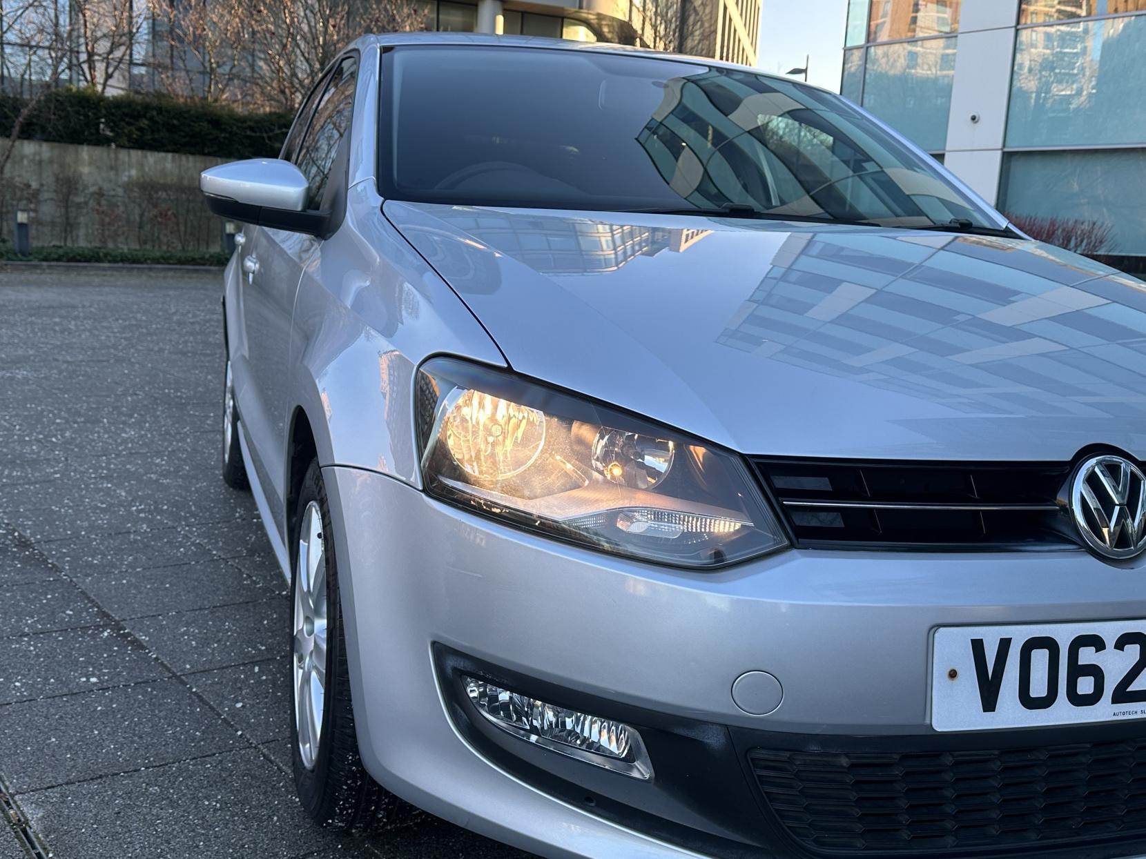 VOLKSWAGEN POLO 1.4 MATCH HATCHBACK 5DR PETROL DSG EURO 5 85 PS 6,350 148.66... image 41