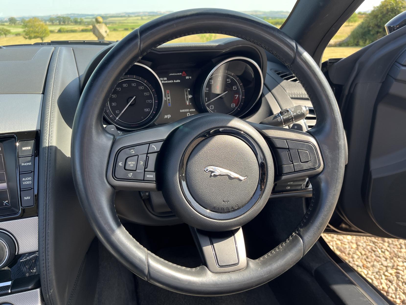 Jaguar F-Type 3.0 V6 Convertible 2dr Petrol Auto Euro 5 (s/s) (340 ps)