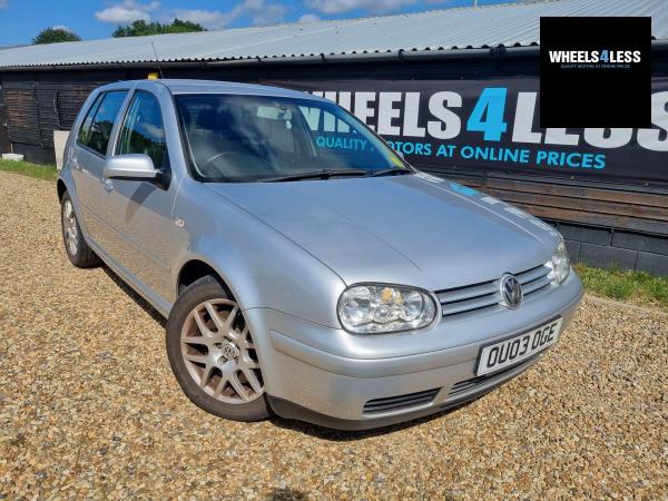 Volkswagen Golf 2.3 VR5 5dr
