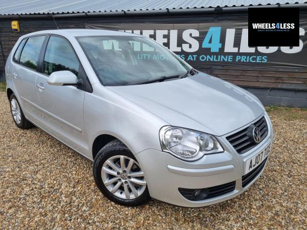 Volkswagen Polo 1.4 S Hatchback 5dr Petrol Automatic (185 g/km, 74 bhp)