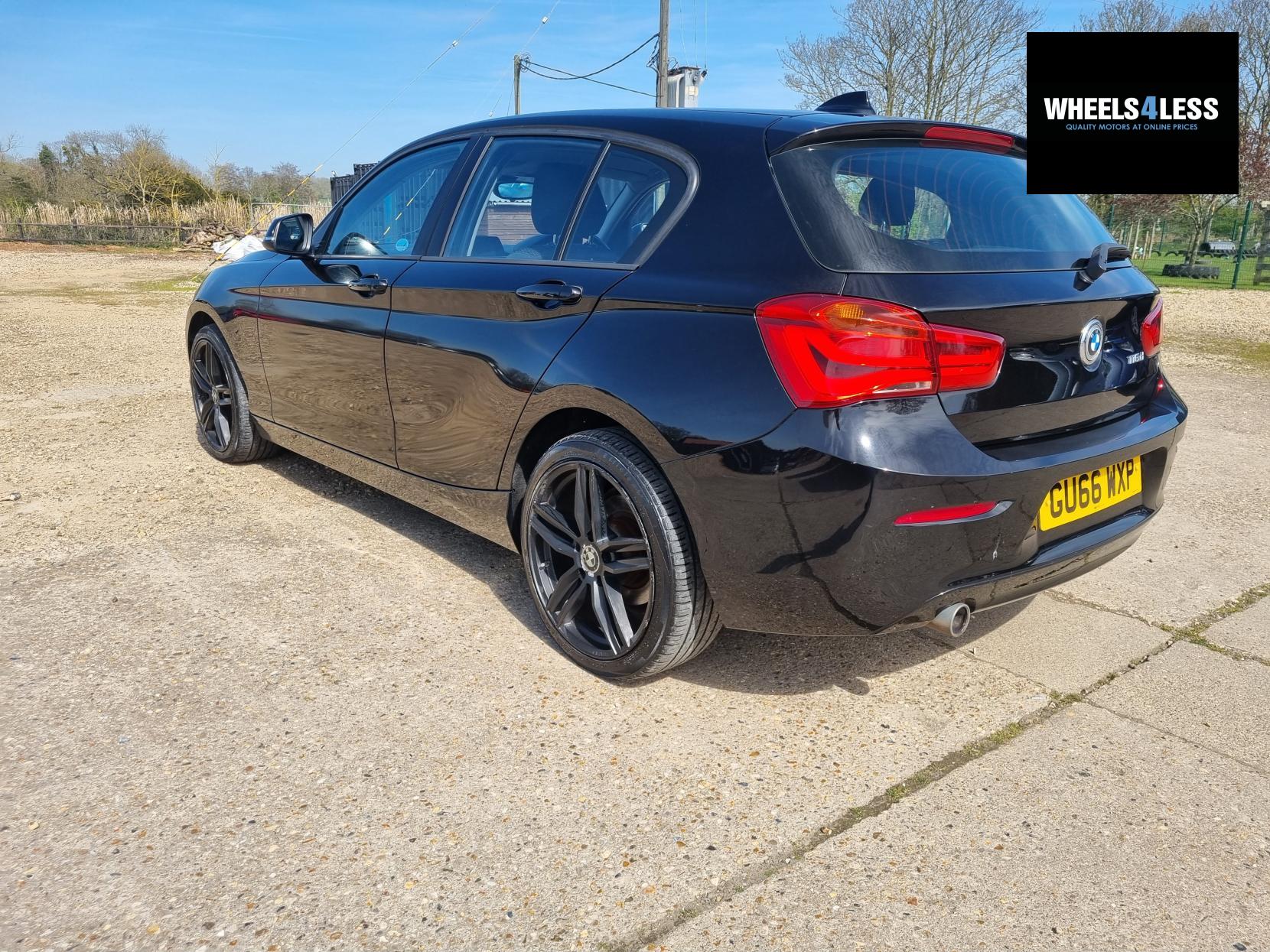 BMW 1 Series 1.5 116d SE Hatchback 5dr Diesel Manual Euro 6 (s/s) (116 ps)