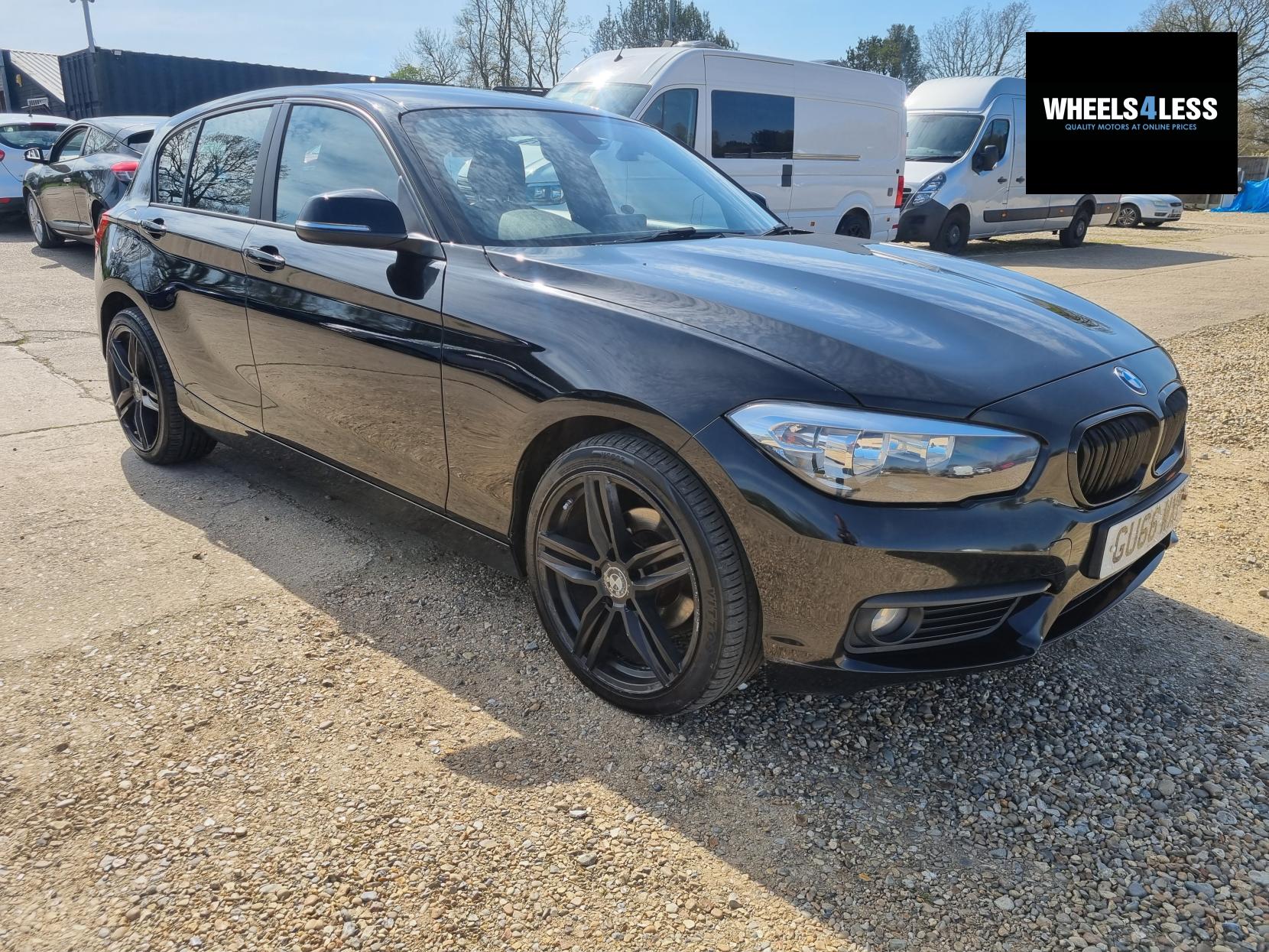 BMW 1 Series 1.5 116d SE Hatchback 5dr Diesel Manual Euro 6 (s/s) (116 ps)