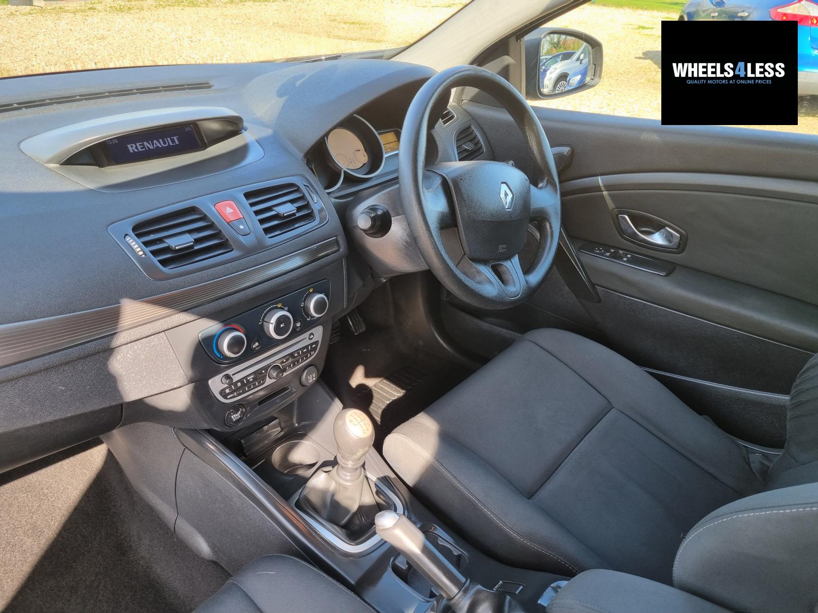 Renault Megane 1.9 dCi I-Music Coupe 3dr Diesel Manual Euro 5 (130 ps)