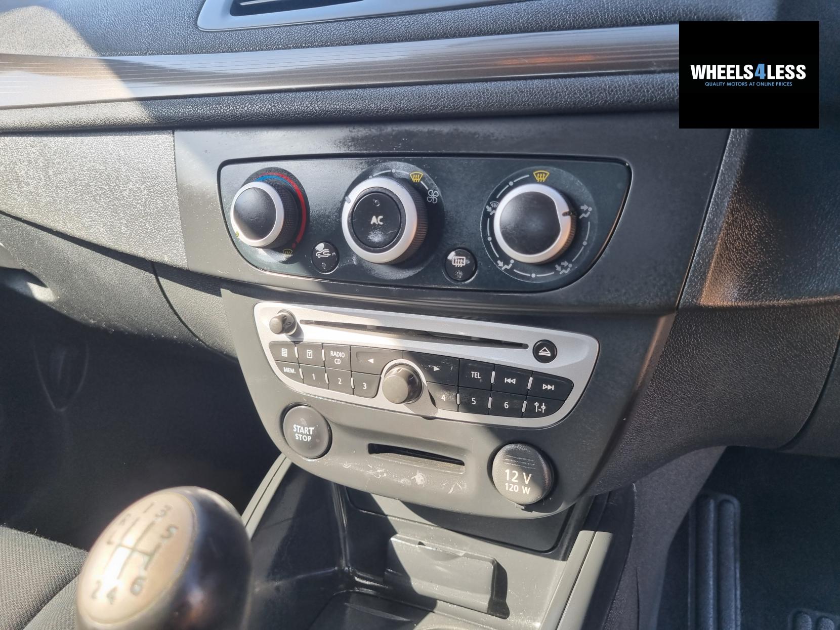 Renault Megane 1.9 dCi I-Music Coupe 3dr Diesel Manual Euro 5 (130 ps)