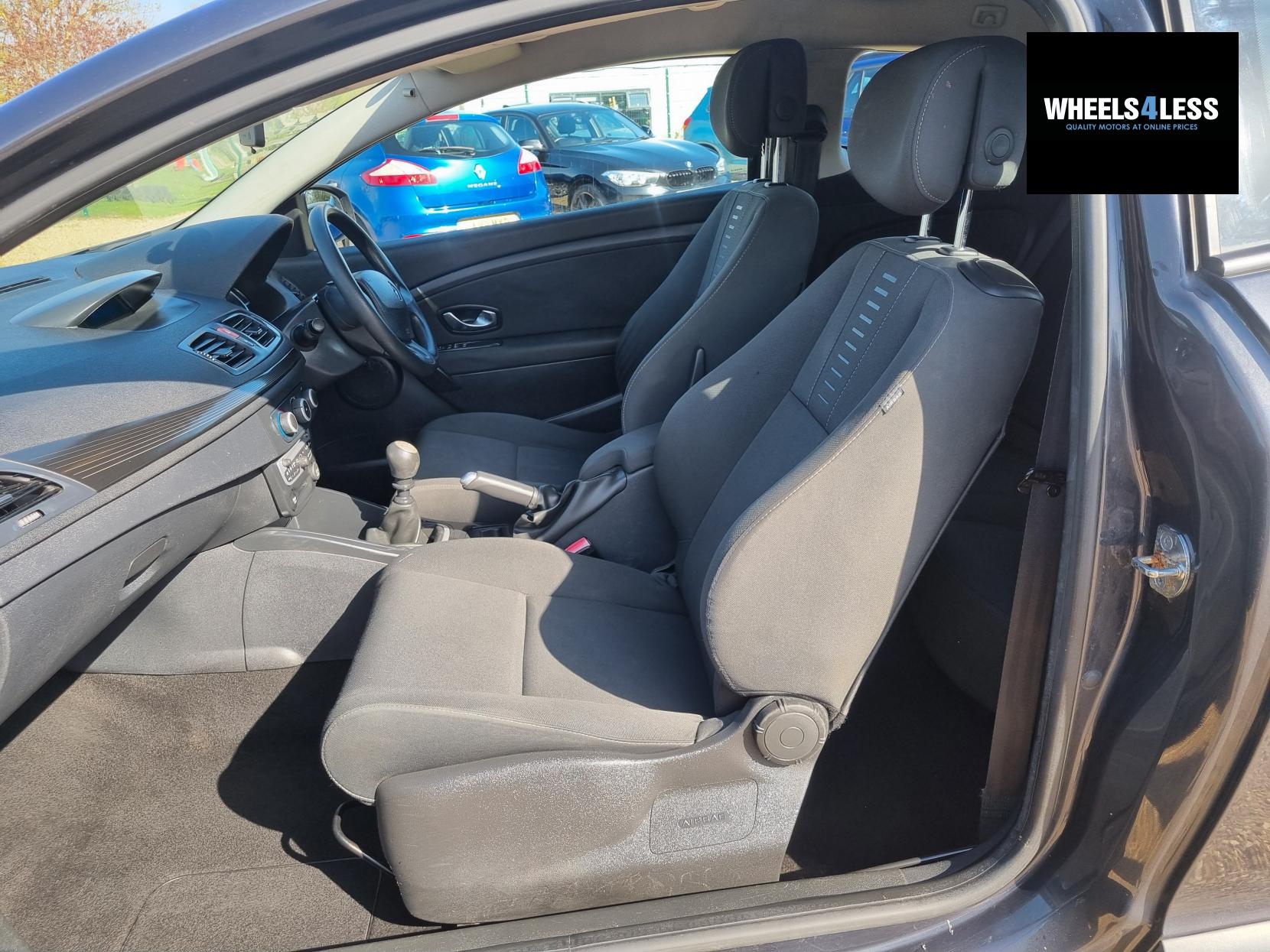 Renault Megane 1.9 dCi I-Music Coupe 3dr Diesel Manual Euro 5 (130 ps)