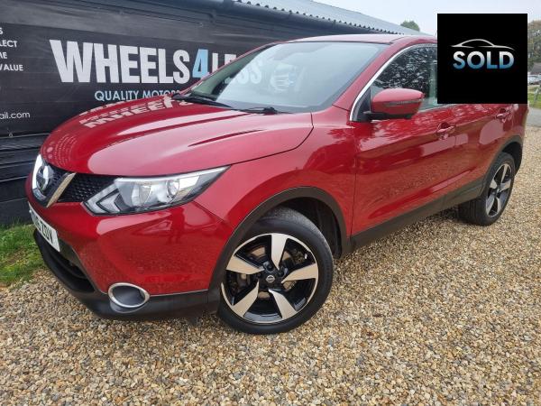 Nissan Qashqai 1.2 DIG-T N-Connecta 2WD Euro 6 (s/s) 5dr