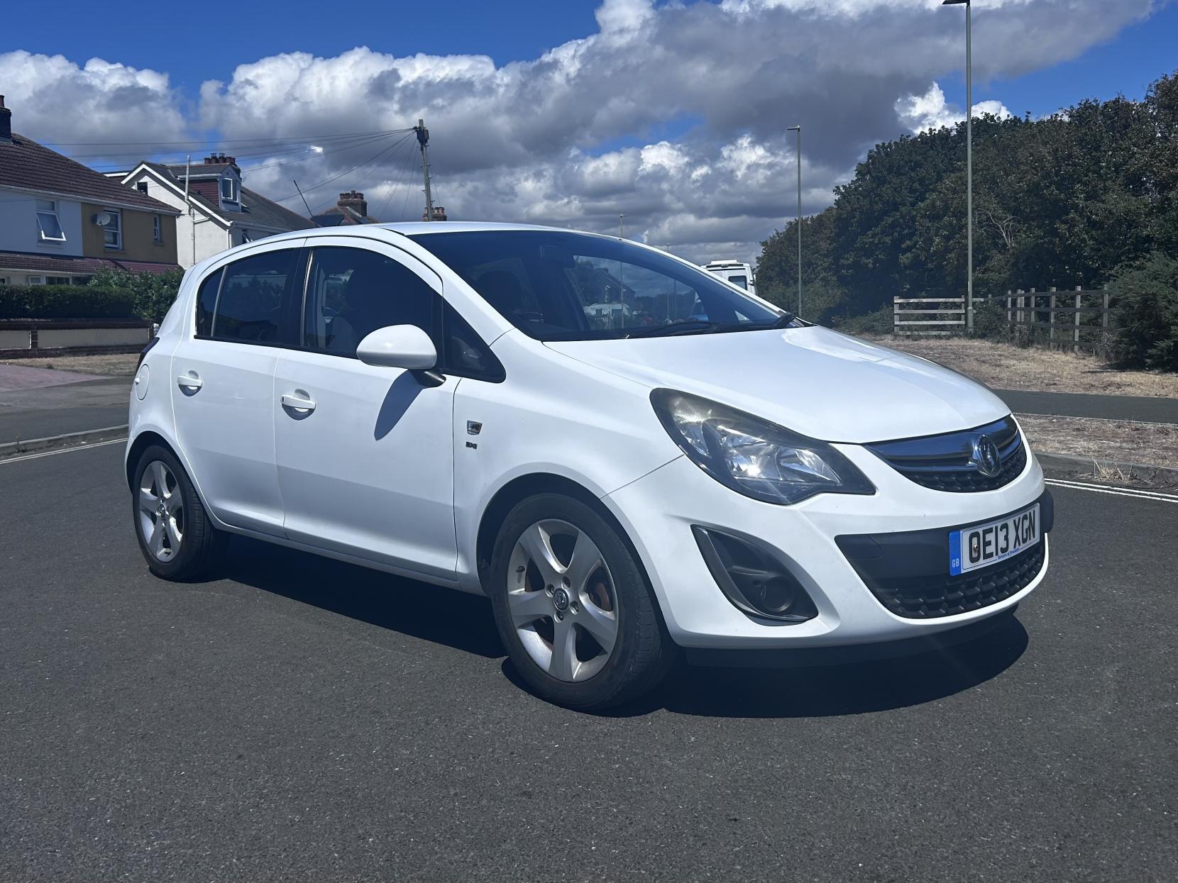 Vauxhall Corsa 1.2 16V SXi Hatchback 5dr Petrol Manual Euro 5 (A/C) (85 ps)