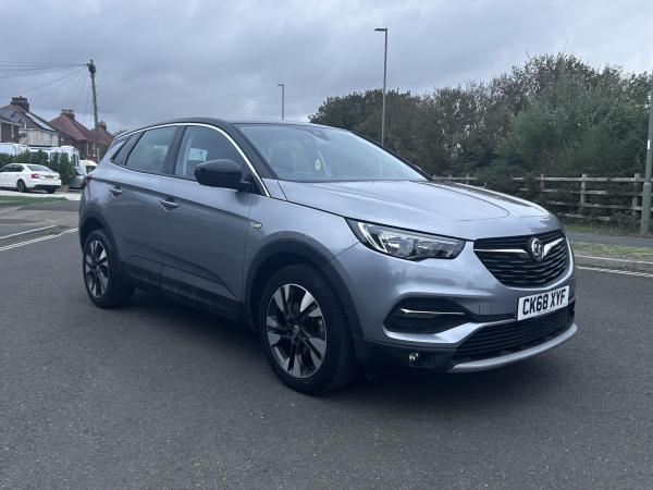 Vauxhall Grandland X 1.2 Turbo Sport Nav SUV 5dr Petrol Manual Euro 6 (s/s) (130 ps)