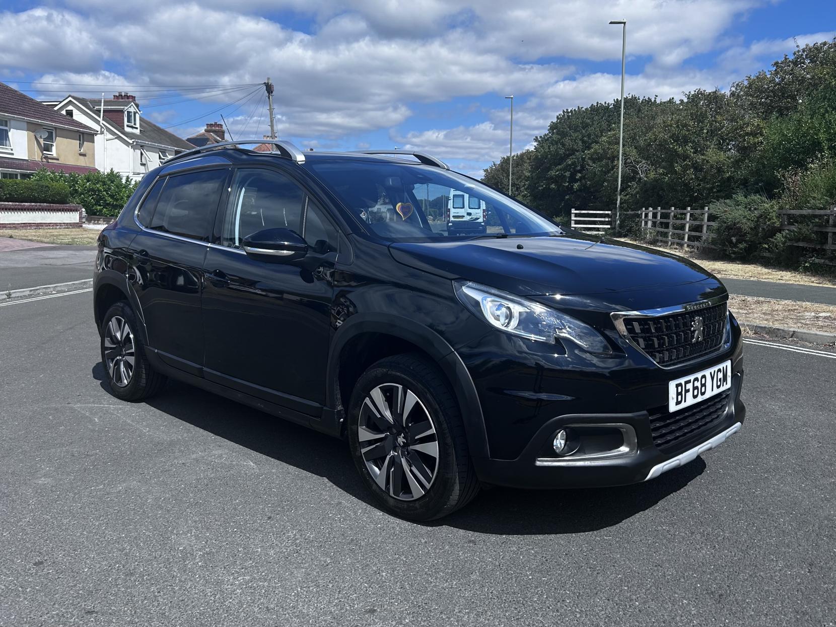2018 Peugeot 2008 1.2 PureTech Allure Premium SUV 5dr Petrol Manual Euro 6 (s/s) (82 ps)
