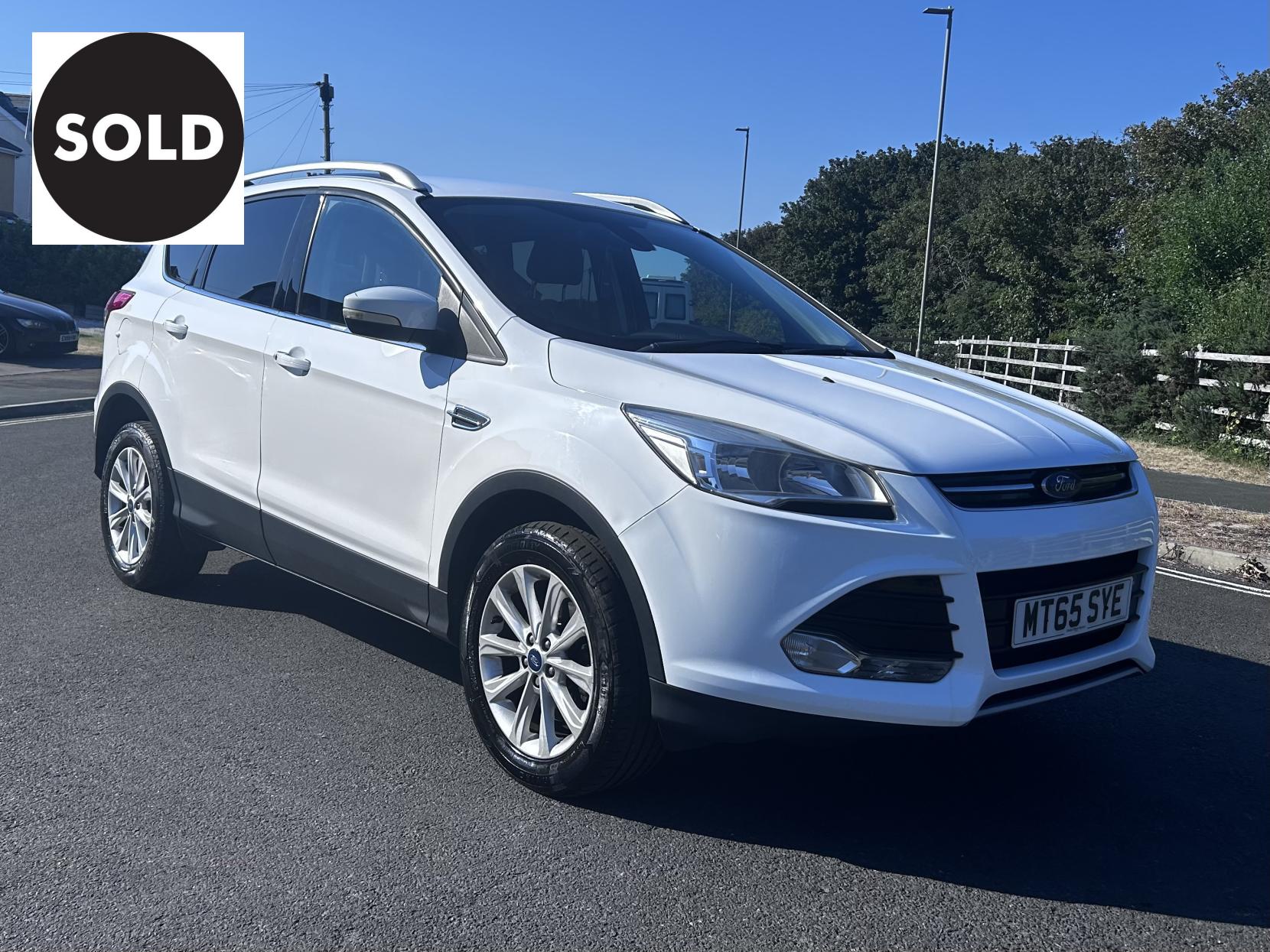 2015 FORD KUGA 2.0 TDCI TITANIUM SUV 5DR DIESEL MANUAL 2WD EURO 6 S S... photo