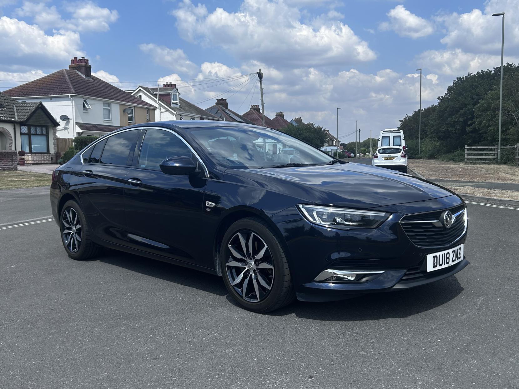 2018 Vauxhall Insignia 2.0 Turbo D BlueInjection Elite Nav Grand Sport 5dr Diesel Manual Euro 6 (s/s) (170 ps)