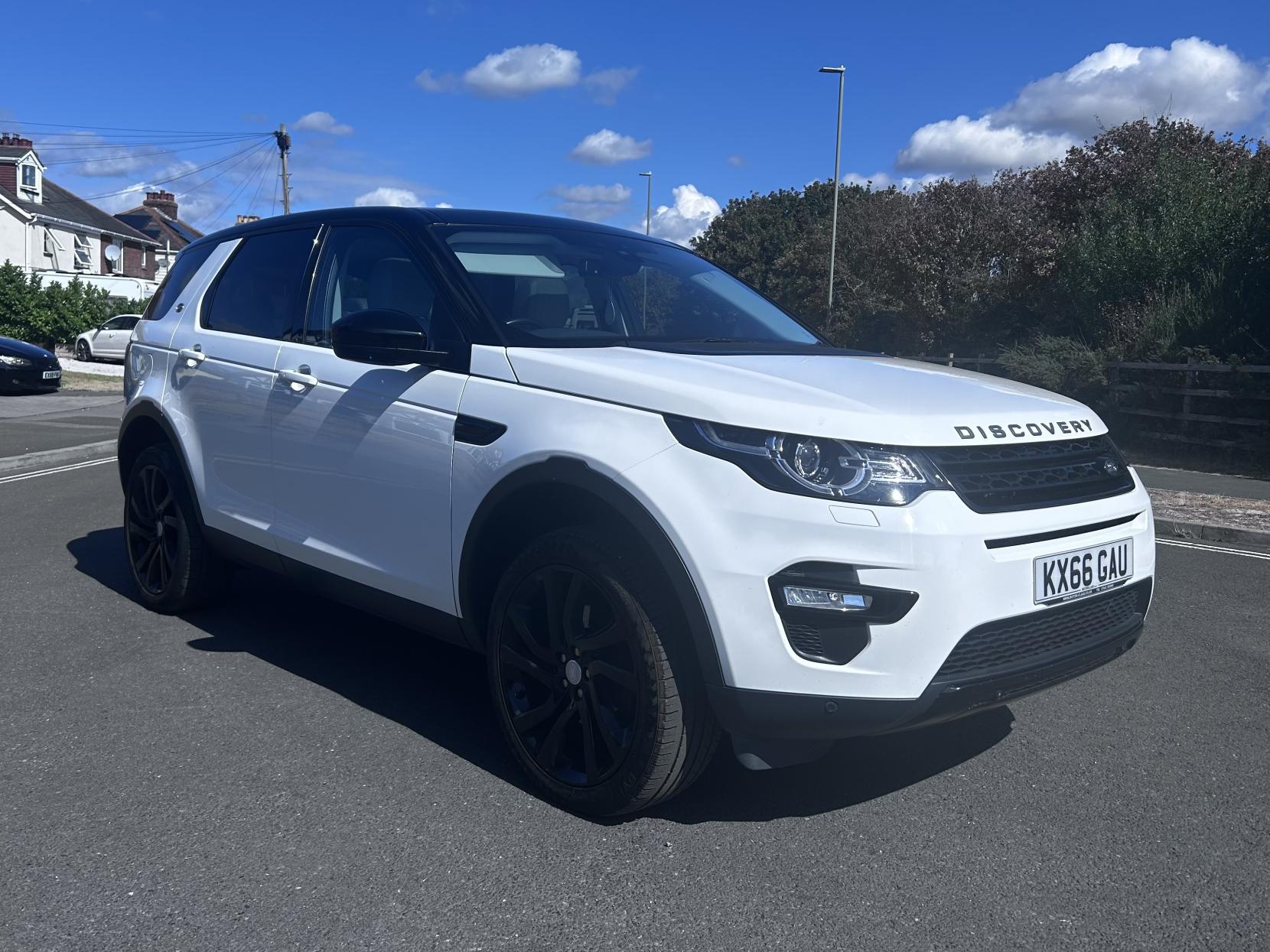 2016 Land Rover Discovery Sport 2.0 TD4 HSE SUV 5dr Diesel Auto 4WD Euro 6 (s/s) (180 ps)