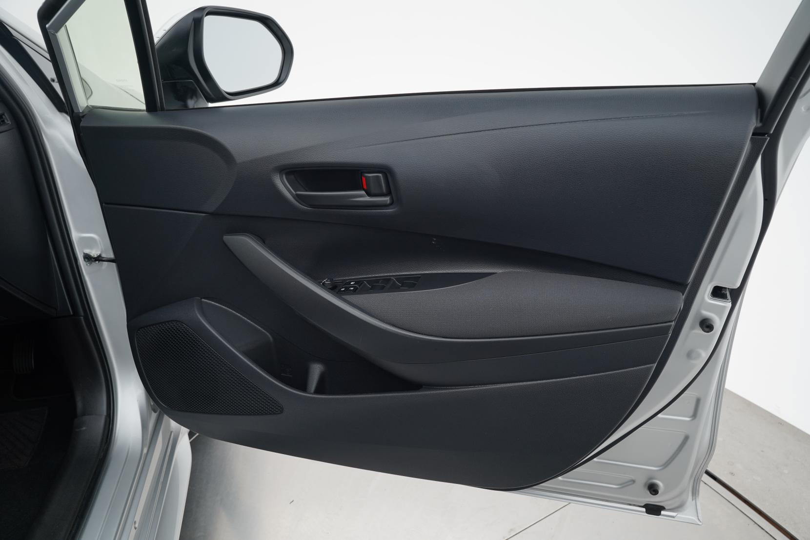 Toyota Corolla 1.8 Touring Hybrid G-X