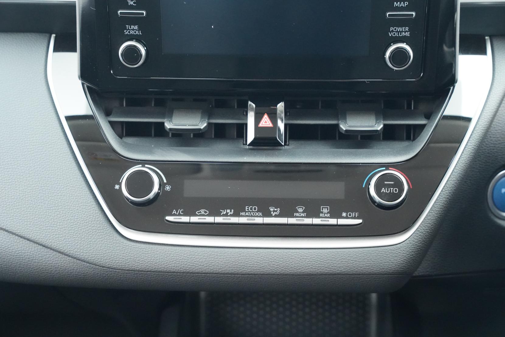 Toyota Corolla 1.8 Touring Hybrid G-X
