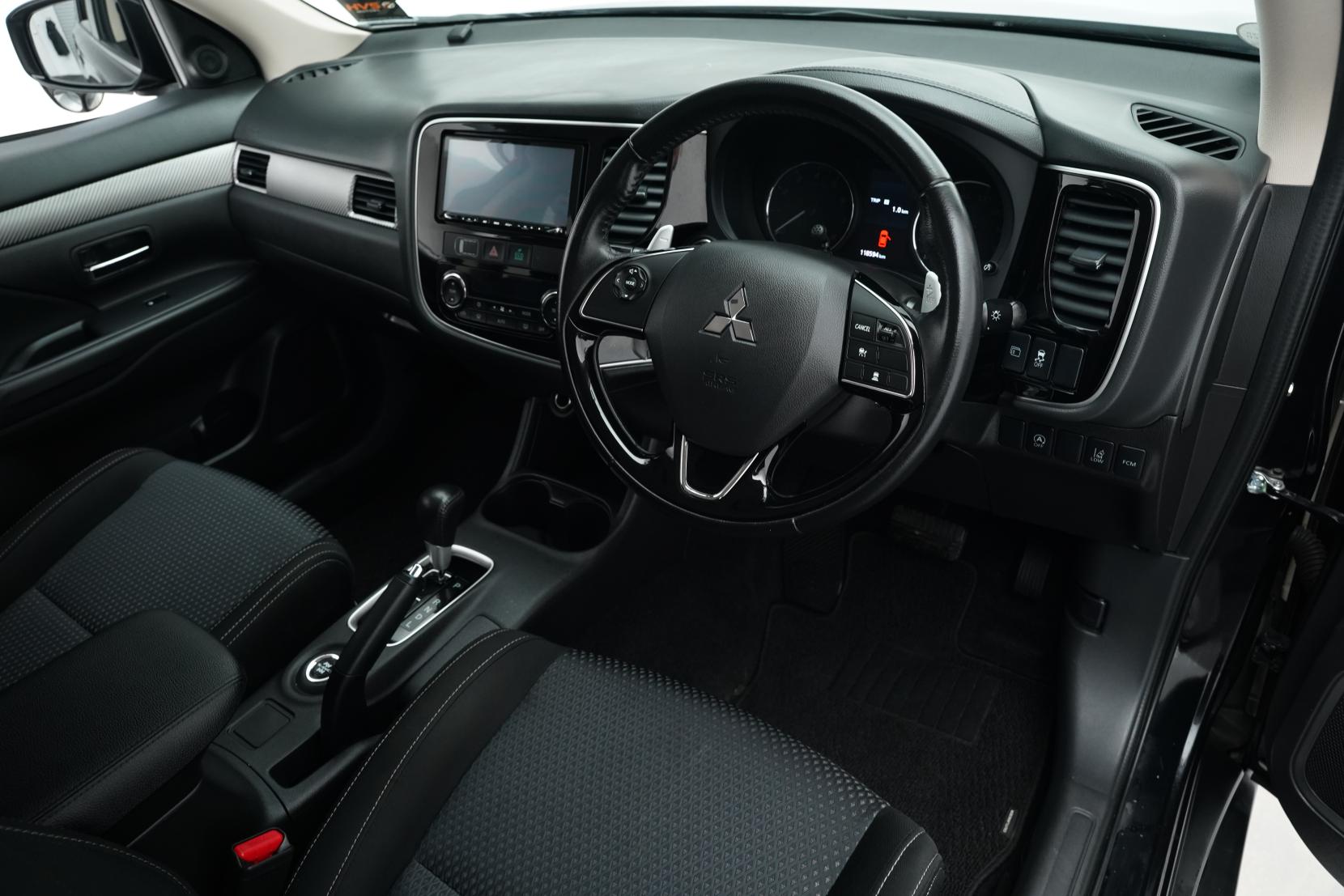 Mitsubishi Outlander 2.4 24G 4WD 7 Seater