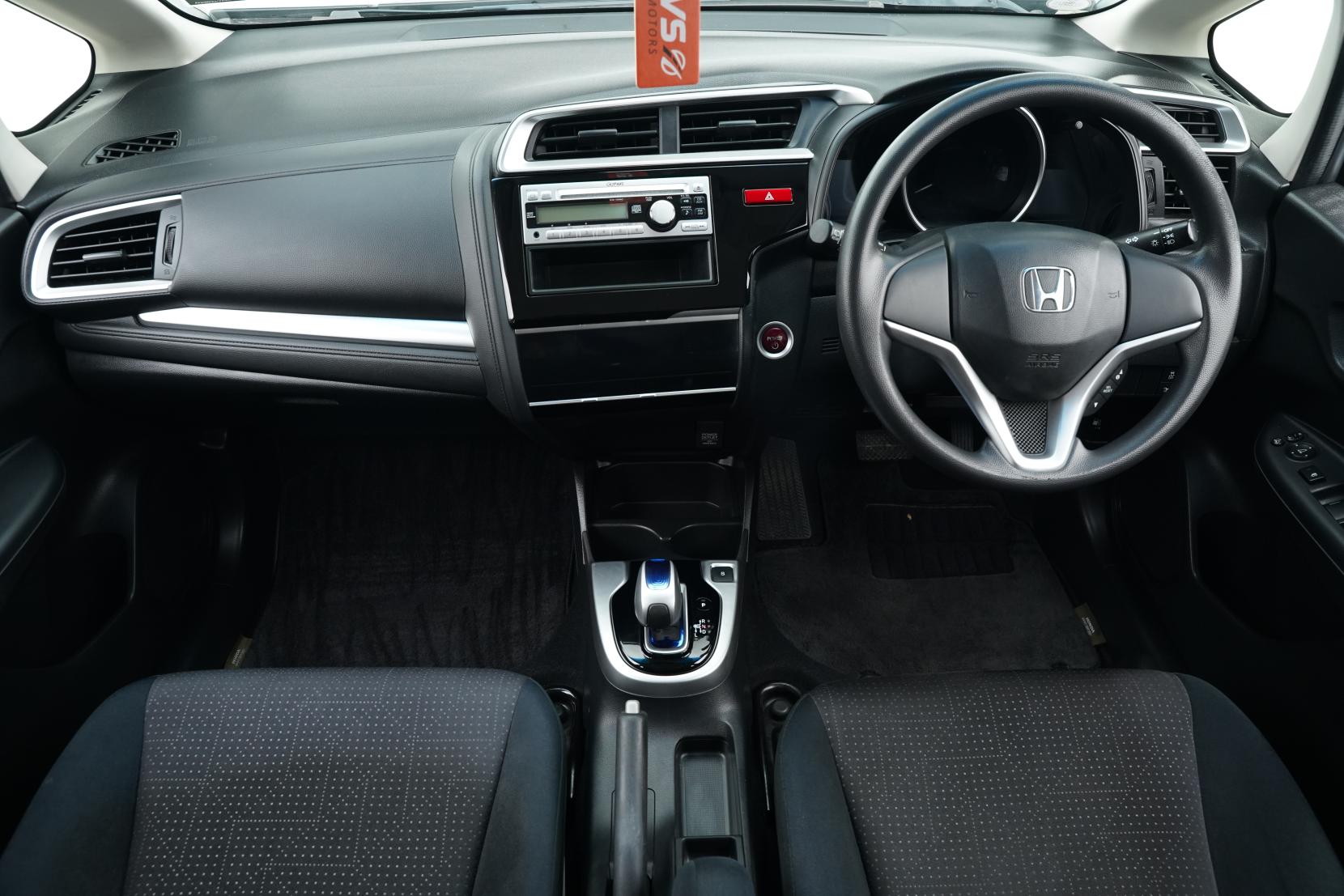 Honda Fit 1.5 HYBRID F PACKAGE