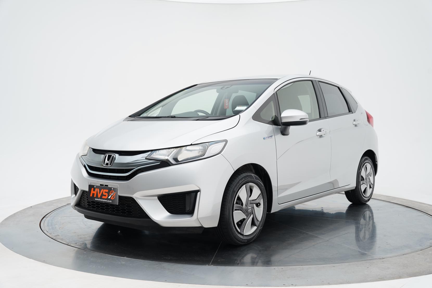 Honda Fit 1.5 HYBRID F PACKAGE