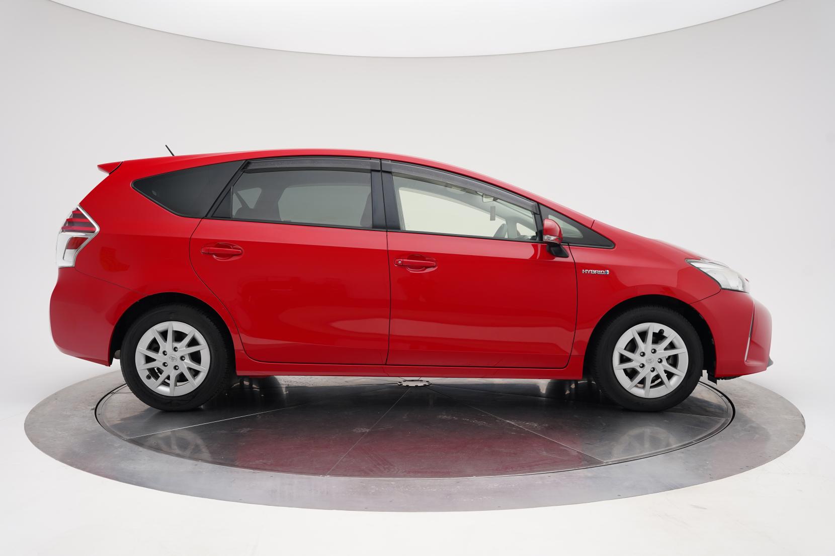 Toyota Prius 1.8 ALPHA S
