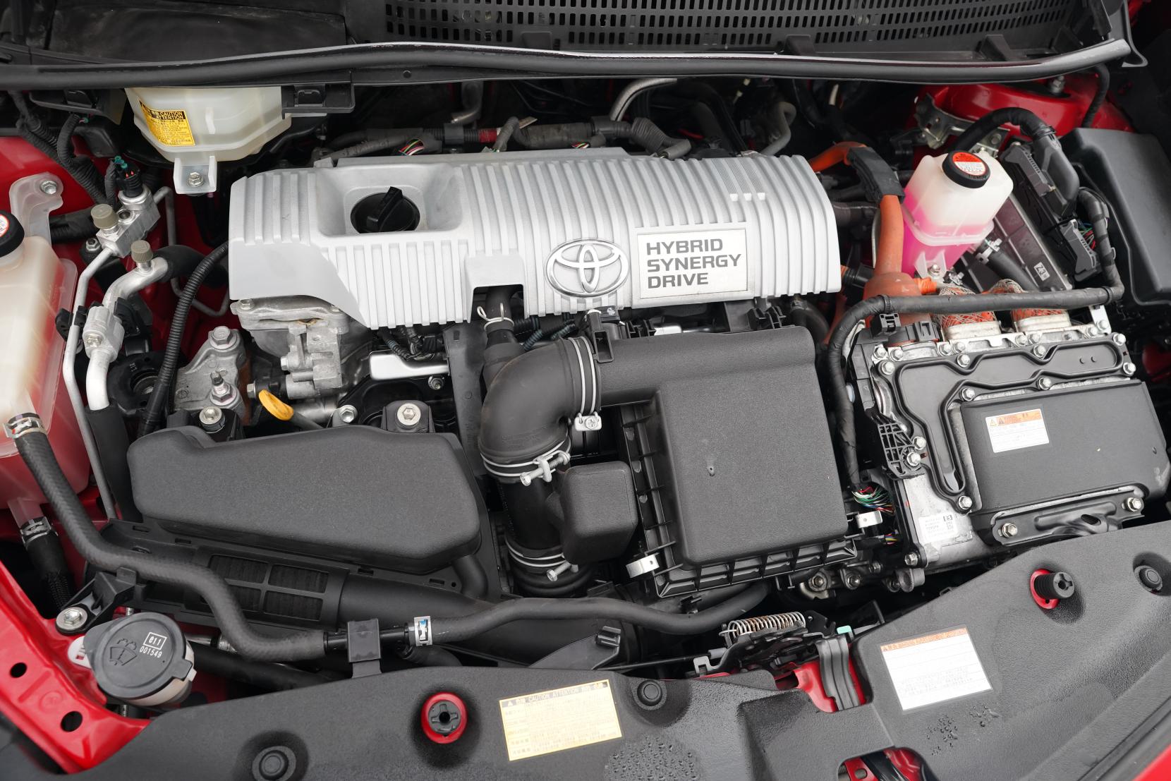 Toyota Prius 1.8 ALPHA S