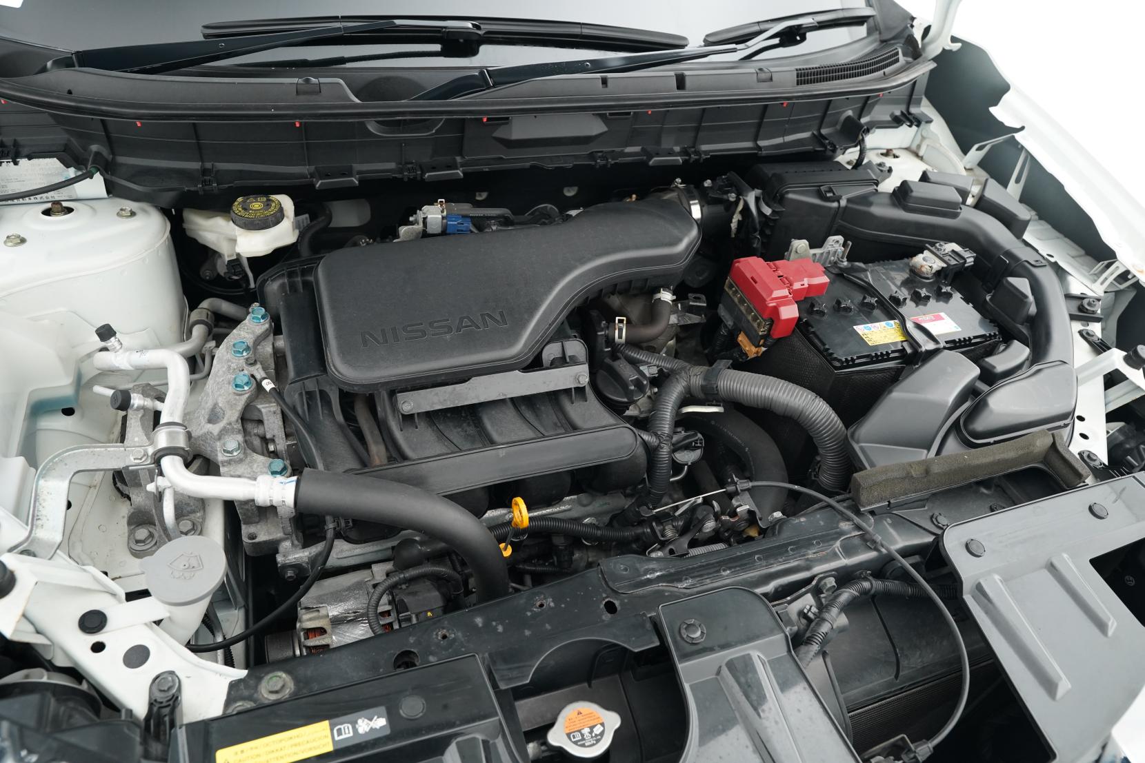 Nissan X-TRAIL 2.0 20X 2WD 5 Seater
