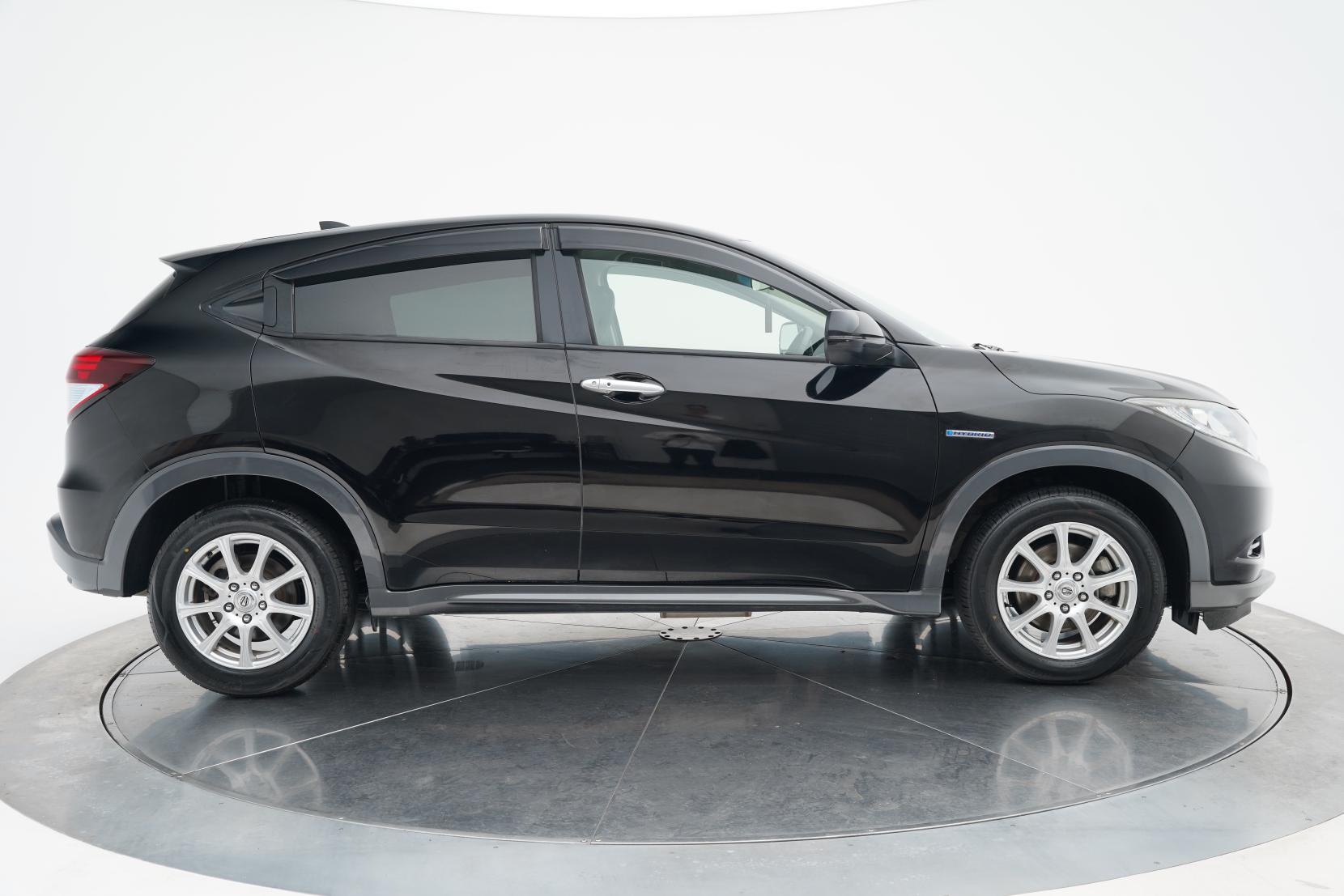 Honda Vezel 1.5 HYBRID X