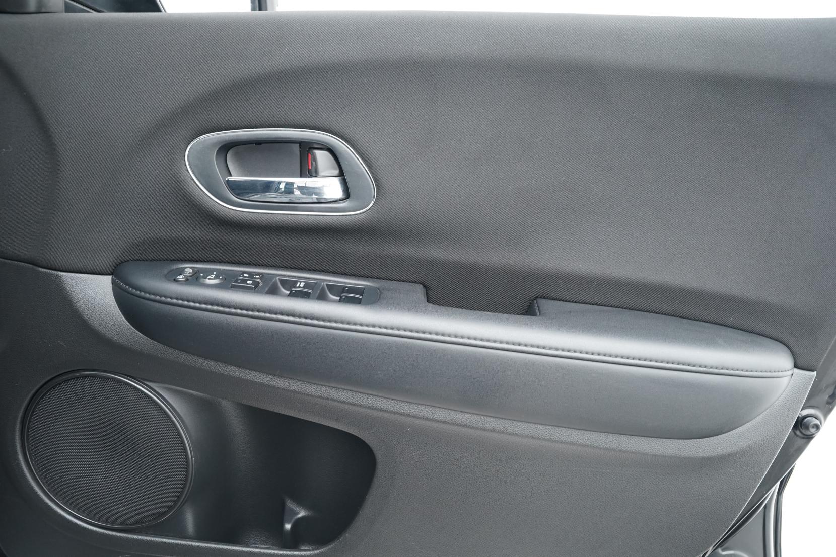 Honda Vezel 1.5 HYBRID X