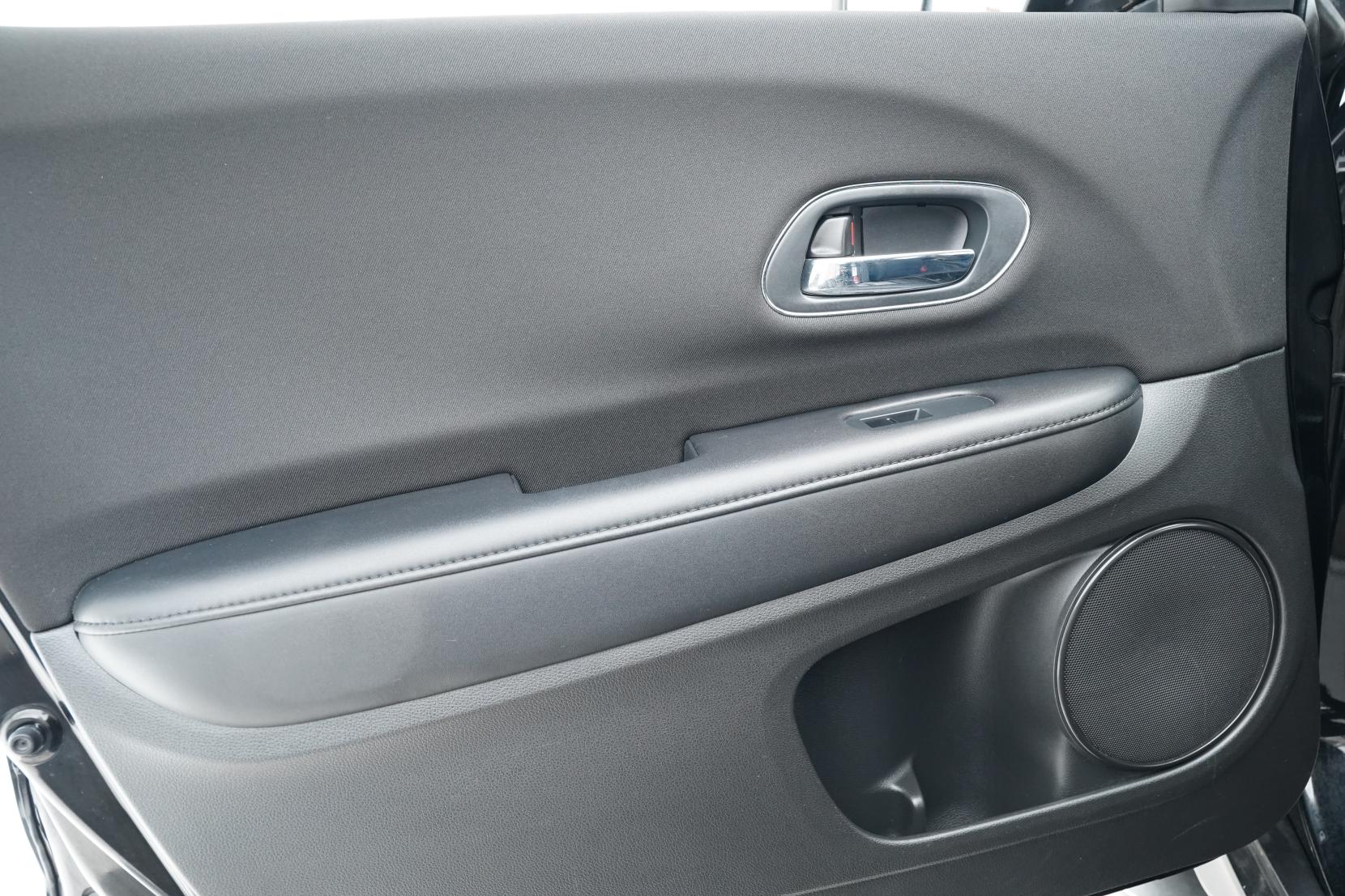 Honda Vezel 1.5 HYBRID X