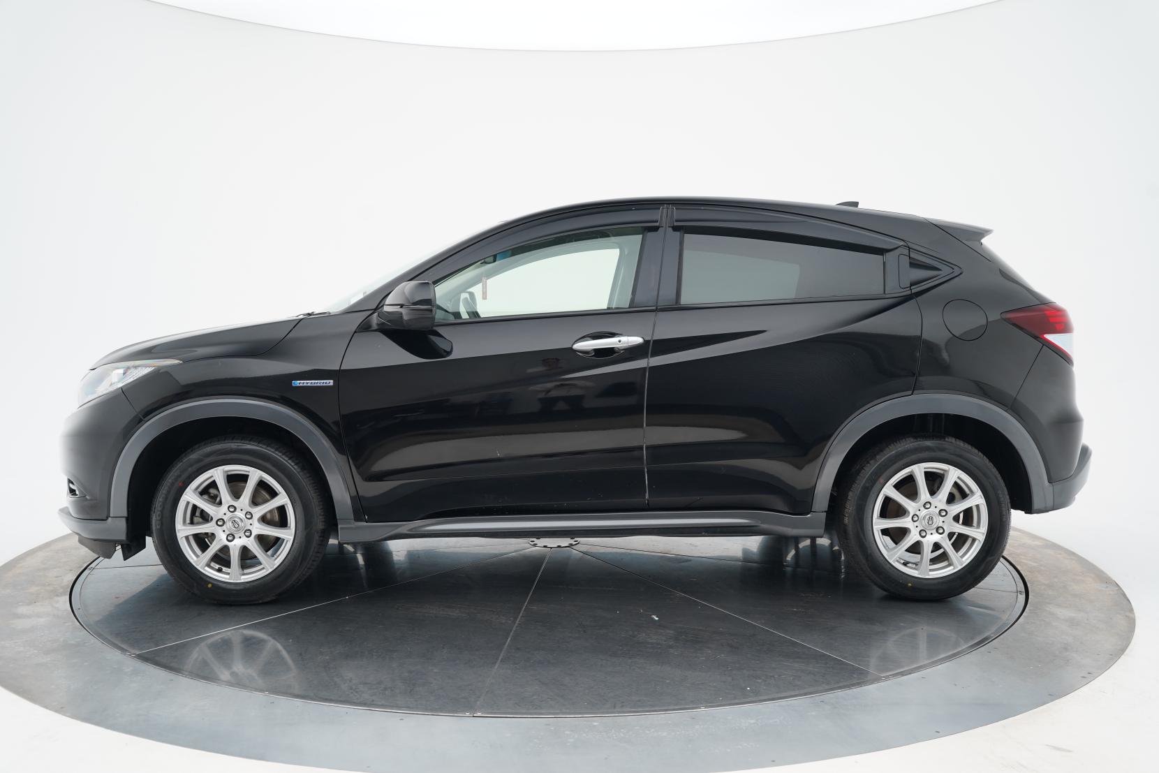 Honda Vezel 1.5 HYBRID X