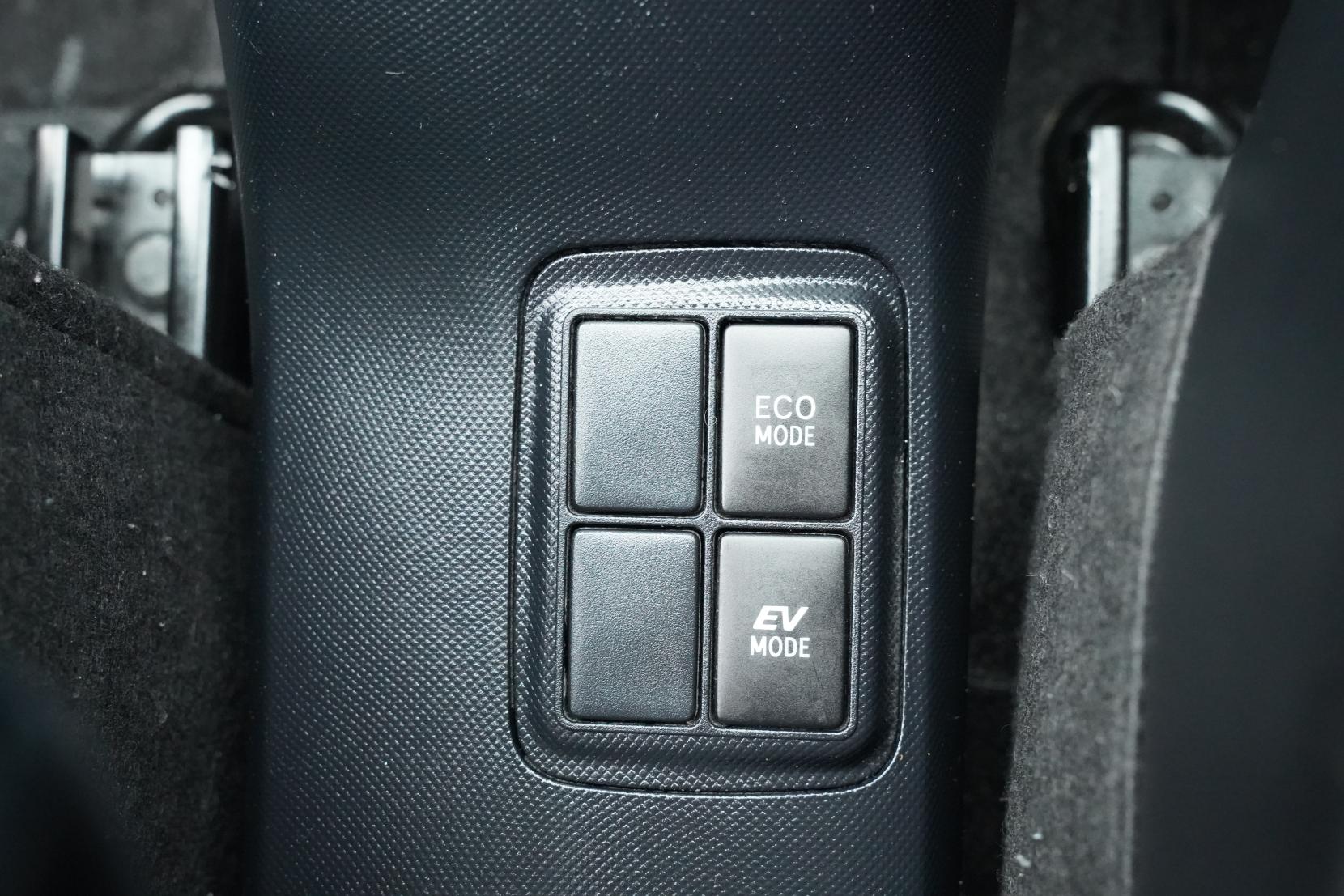 Toyota Aqua 1.5 G Leather