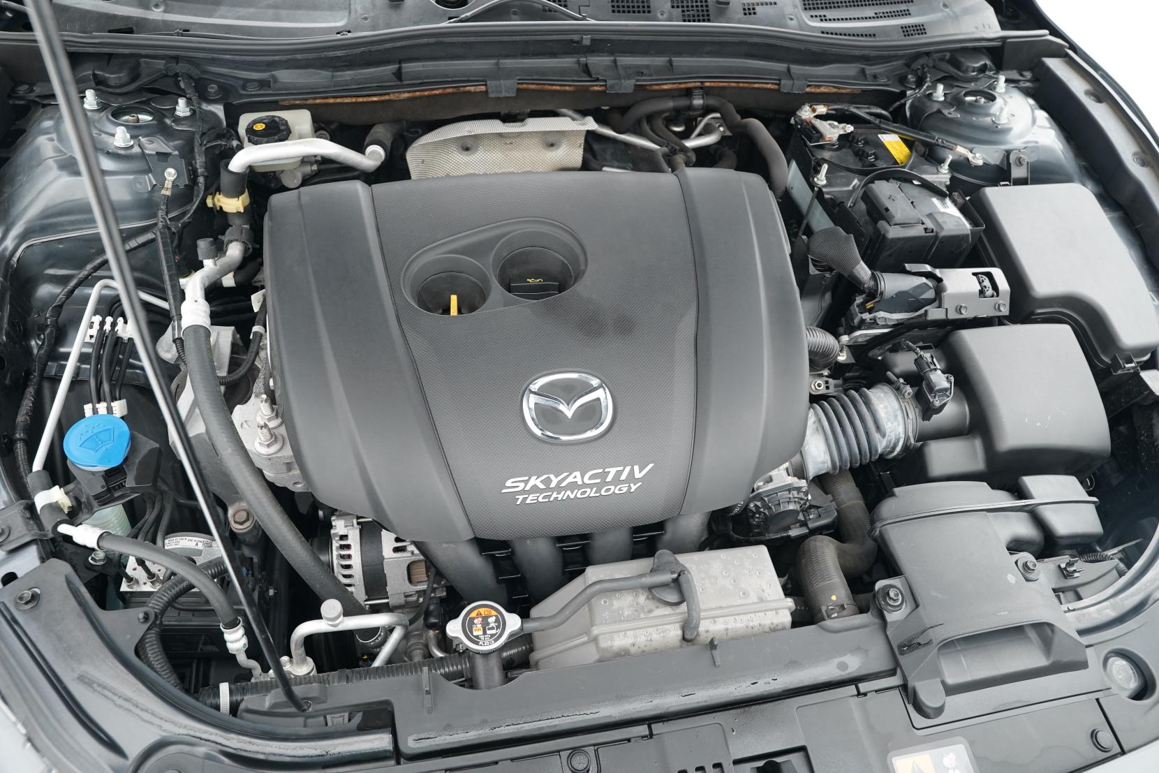 Mazda Axela 2.0 SPORT 20S
