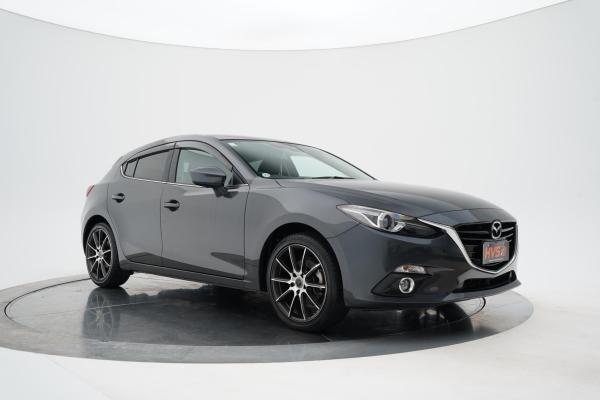 Mazda Axela 2.0 SPORT 20S