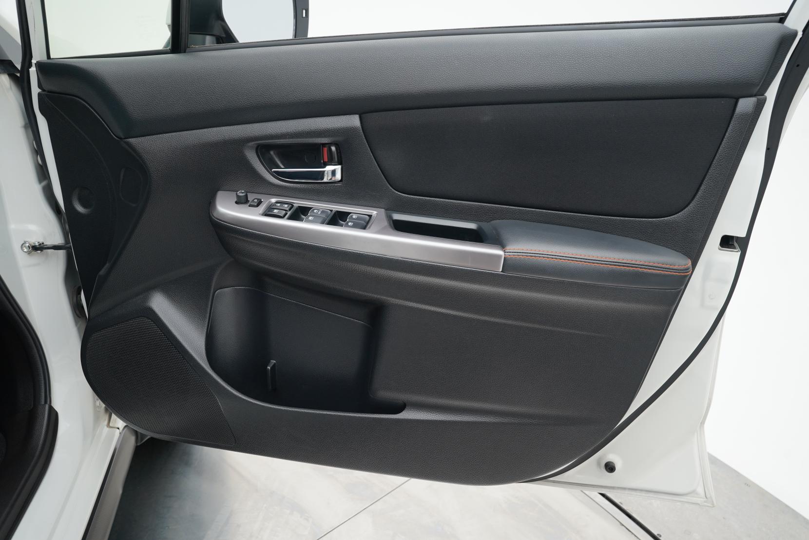 Subaru XV 2.0 2.0I-L EYESIGHT POPSTAR 4WD