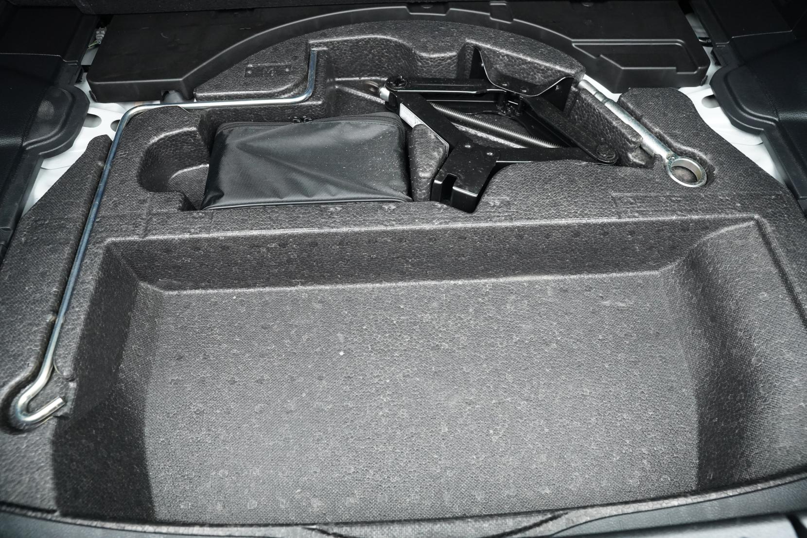 Subaru XV 2.0 2.0I-L EYESIGHT POPSTAR 4WD