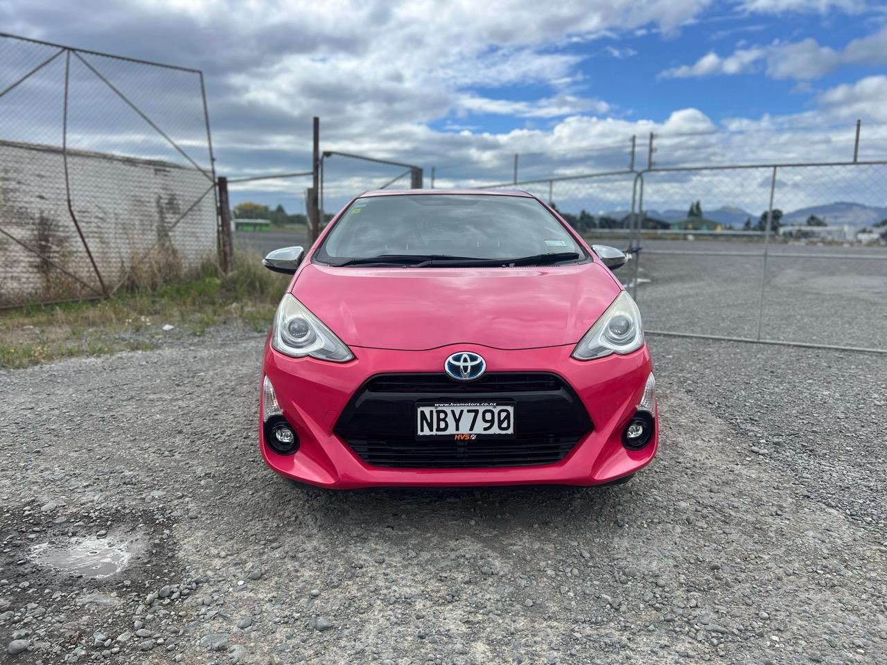 Toyota Aqua 1.5 S Facelift