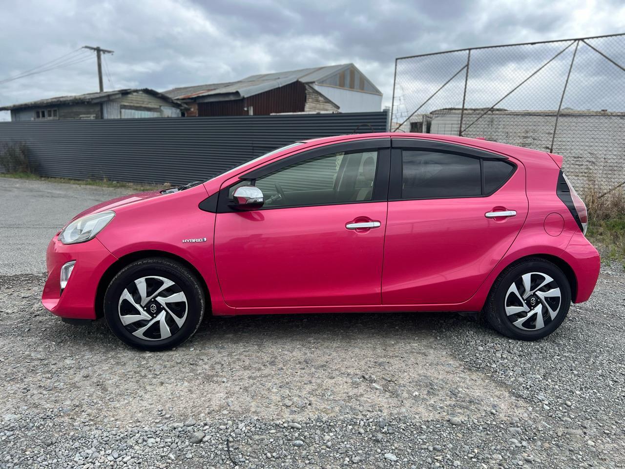 Toyota Aqua 1.5 S Facelift