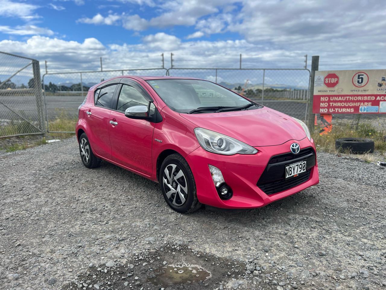 Toyota Aqua 1.5 S Facelift