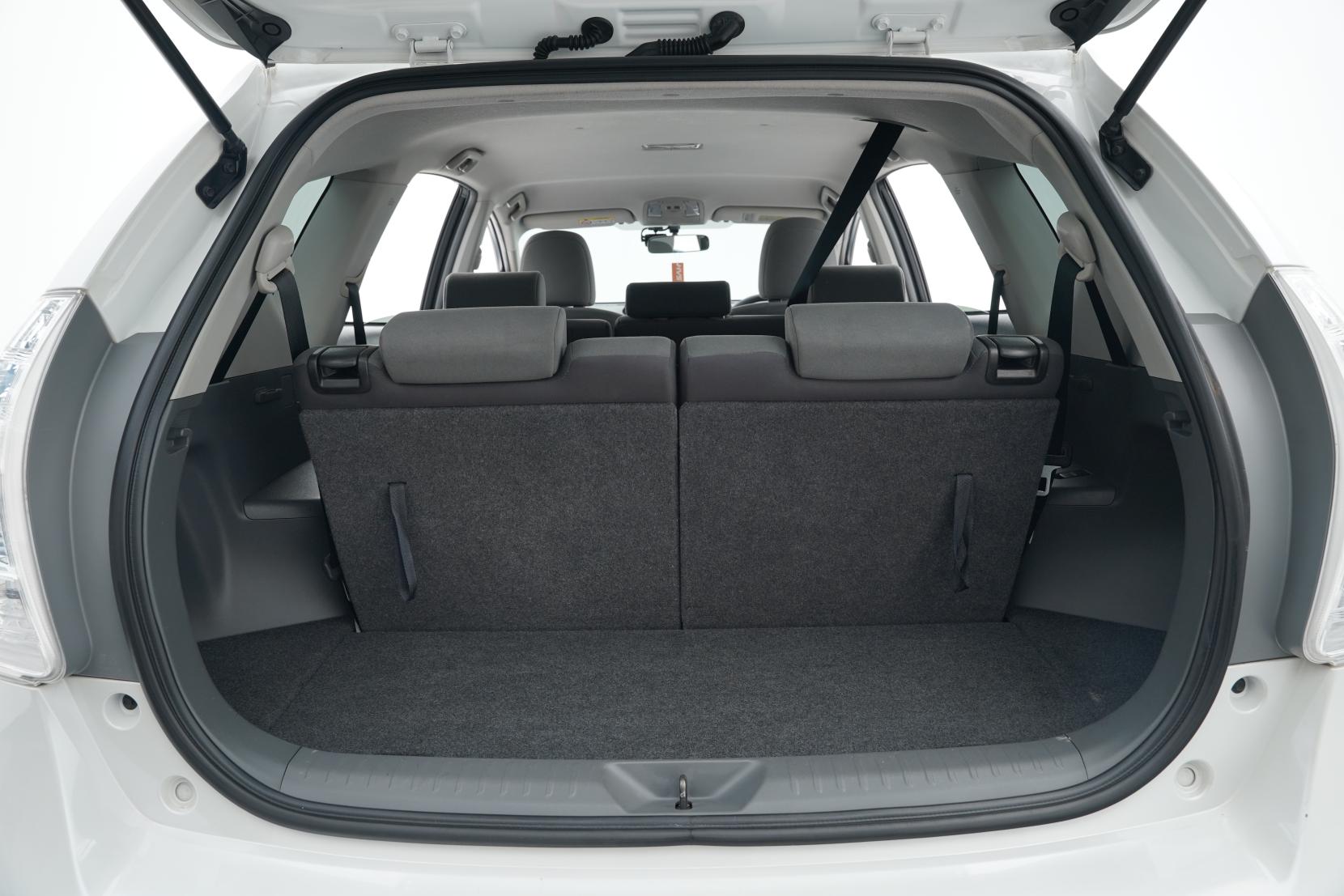 Toyota Prius 1.8 Alpha S 7 Seater