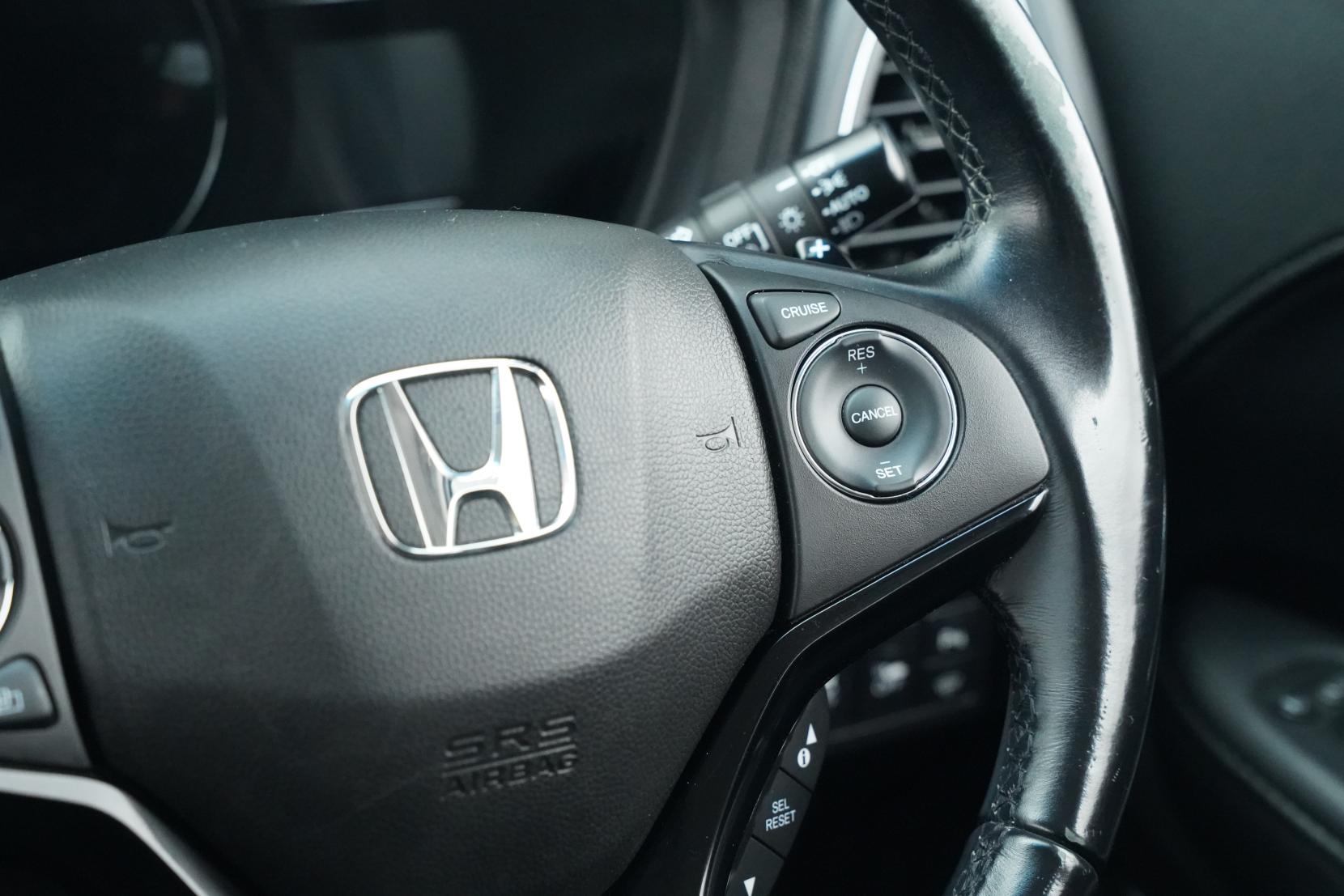 Honda Vezel HYBRID Hybrid X L Package 4WD