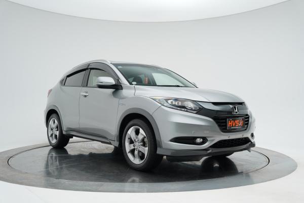 Honda Vezel HYBRID Hybrid X L Package 4WD