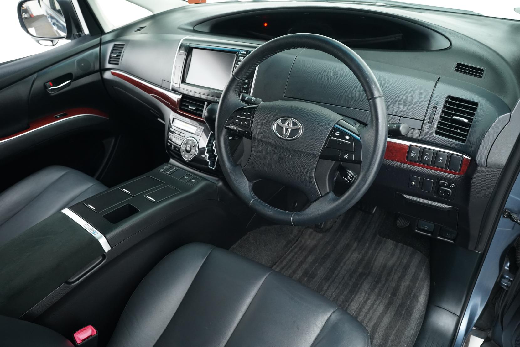 Toyota Estima 2.4 HYBRID AERAS 4WD