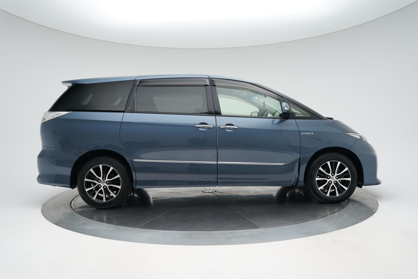 Toyota Estima 2.4 HYBRID AERAS 4WD