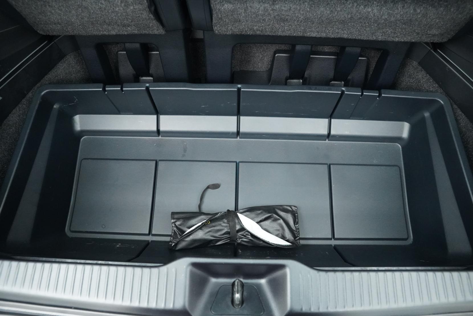 Toyota Estima 2.4 HYBRID AERAS 4WD