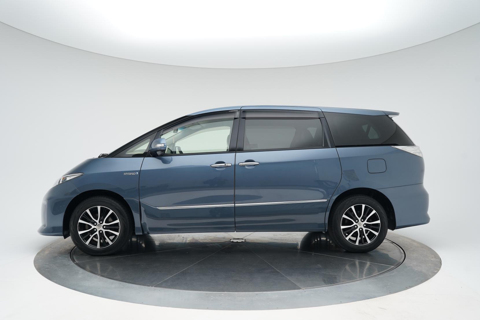 Toyota Estima 2.4 HYBRID AERAS 4WD