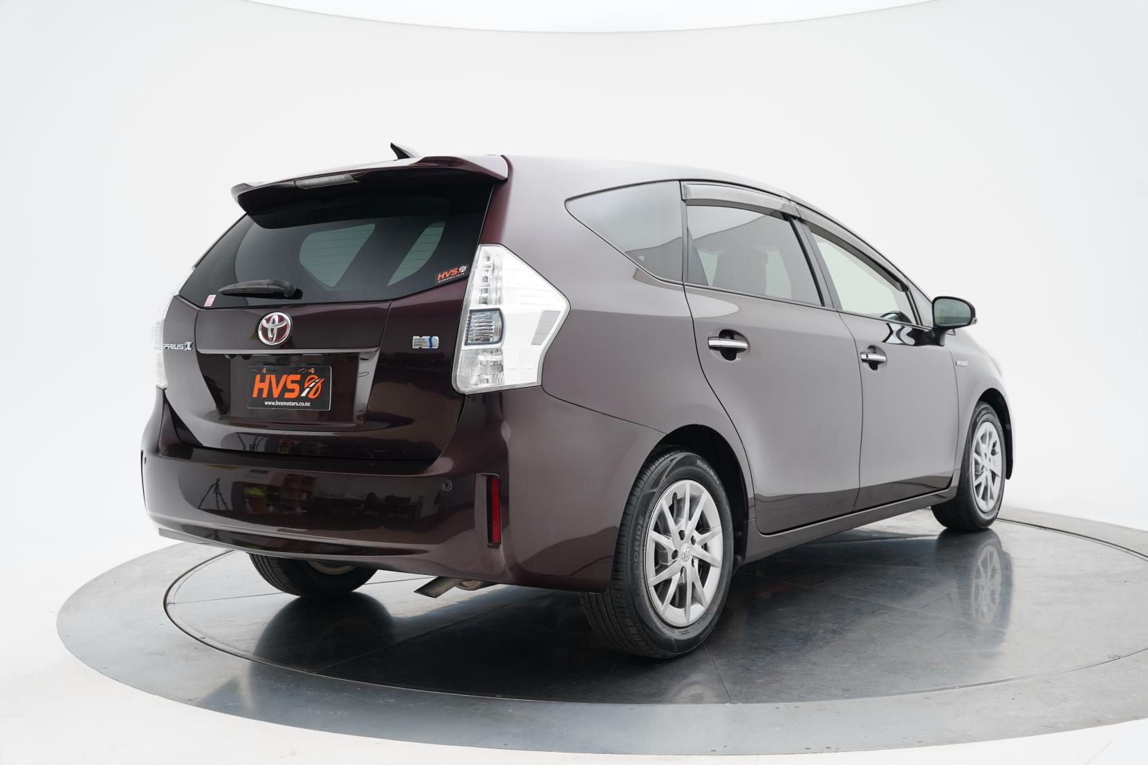 Toyota Prius 1.8 Alpha G 5 Seater