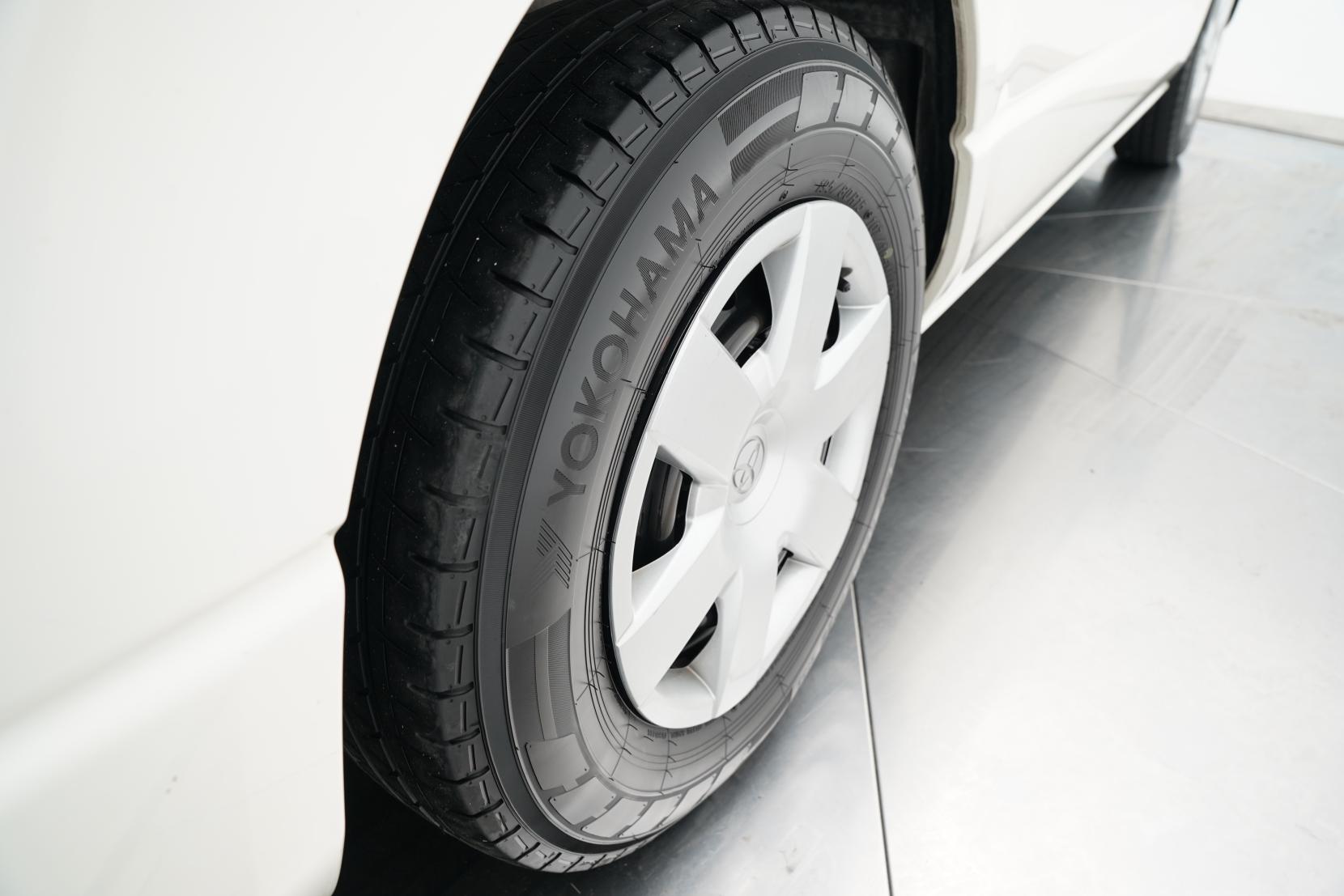 Toyota Hiace 2.8 2.8TD 4WD 4 Door