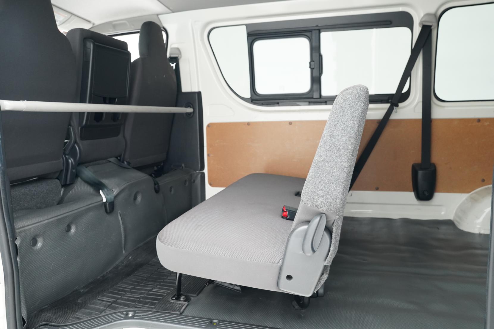 Toyota Hiace 2.8 2.8TD 4WD 4 Door