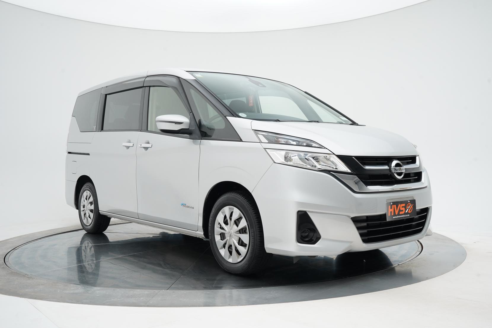 Nissan Serena (1991 – present) 2.0 Hybrid X 8seats