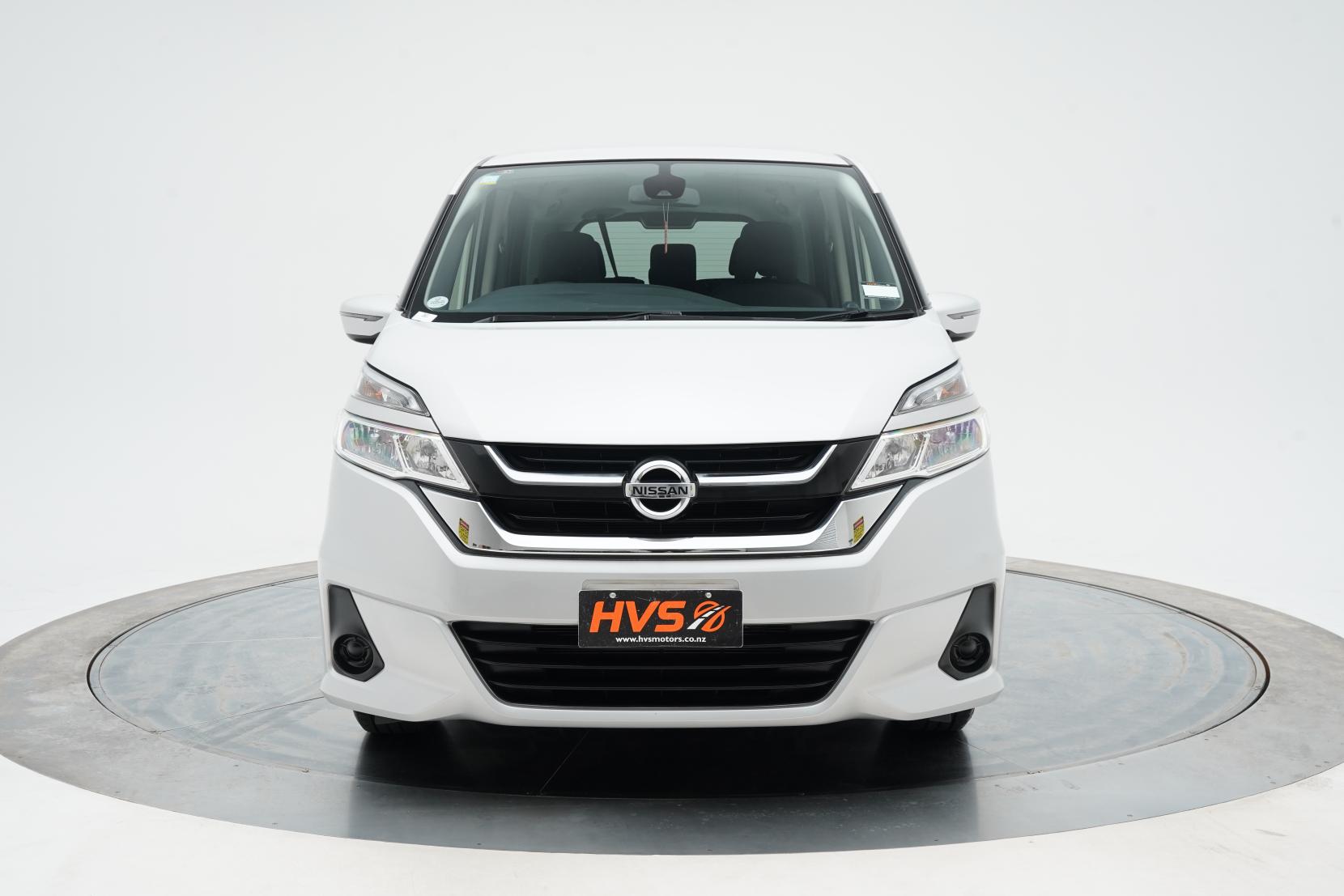 Nissan Serena (1991 – present) 2.0 Hybrid X 8seats